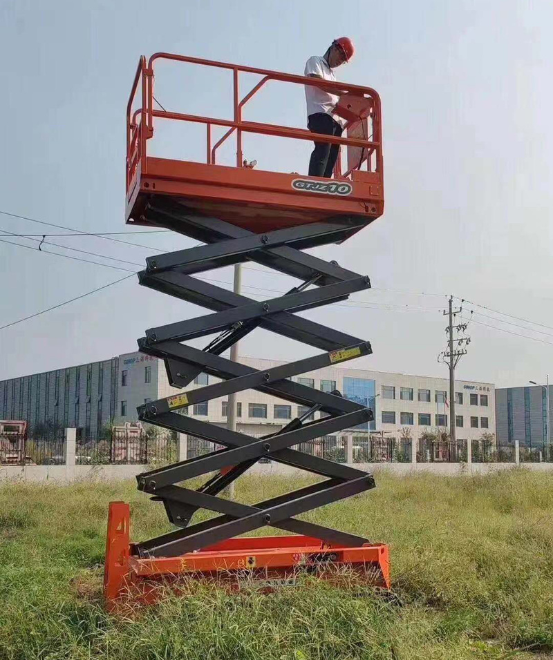全自行式升降機